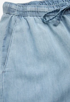 Cellbes of Sweden Byxa i denim med vida ben Ljusblå / Denim Hot