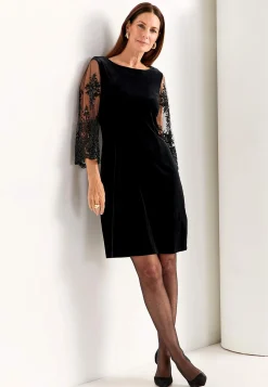 Johanna Toftby x Cellbes Festklänning med spets och pärlbroderi Outlet