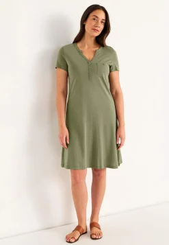 Cellbes of Sweden Härligt mjuk trikåklänning Khakigrön Outlet