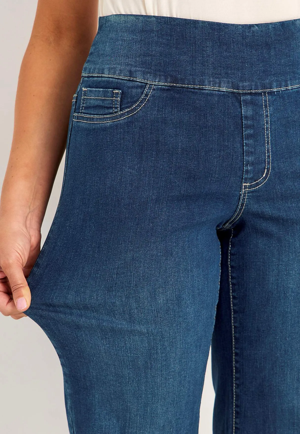 Cellbes of Sweden Jeans med hög resårmidja Elisa Hot