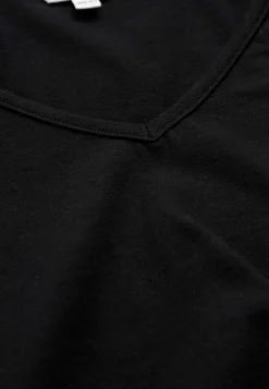 Cellbes of Sweden Kortärmad trikåtopp i bomull Alex Svart Hot