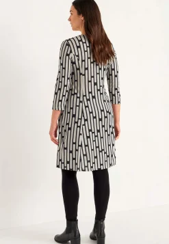 Cellbes of Sweden Mönstrad trikåklänning med fickor Beige / Mönstrad Sale