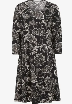 Cellbes of Sweden Mönstrad trikåklänning med fickor Svart / Paisley
