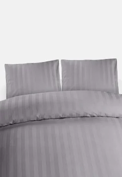 Borganäs Påslakanset i satin 220x210 cm Sandy Ljusgrå Best