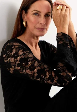 Johanna Toftby x Cellbes Stretchig spetsklänning Clearance