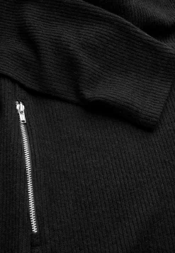 Cellbes of Sweden Supermjuk klänning med krage Beata Sale