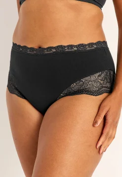 Cellbes of Sweden Trosa i bomull med spetskant 3-pack Hot