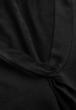 Cellbes of Sweden V-ringad, ärmlös trikåklänning Svart Sale