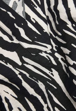 Cellbes of Sweden Vävd klänning Svart / Beige / Mönstrad New